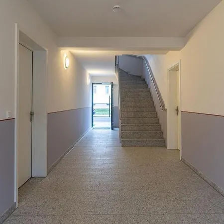 Charmante & Moderne Neubauwohnung Mit Balkon