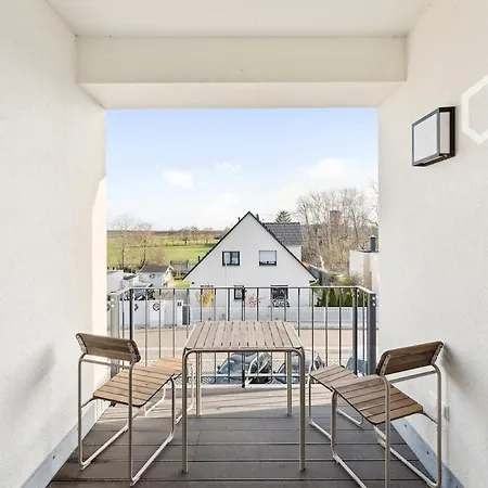 Apartment Helle Neubauwohnung Mit Balkon Zwenkau