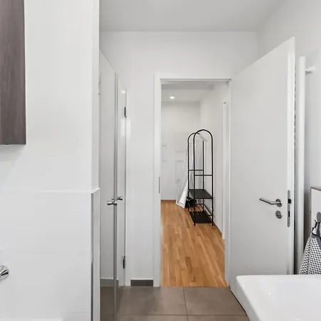 Apartament Charmante & Moderne Neubauwohnung Mit Balkon Zwenkau