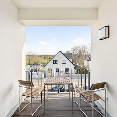 Charmante & Moderne Neubauwohnung Mit Balkon